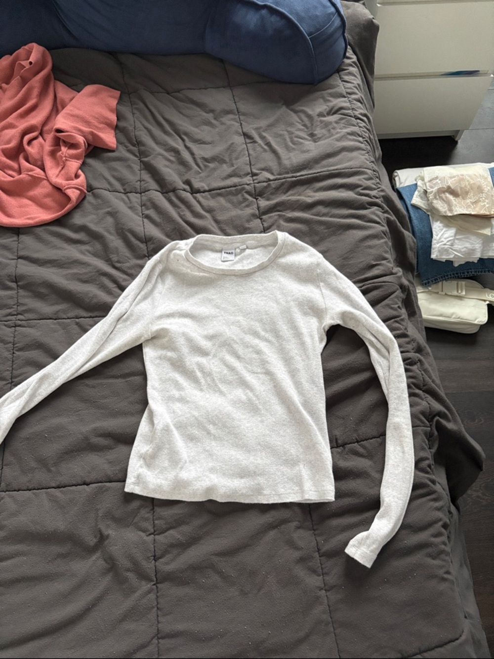 Aritzia Light Cream Long Sleeve Knit Top